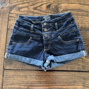 Size 2 / 26 triple button dark blue Jean shorts Mossimo supply Co.